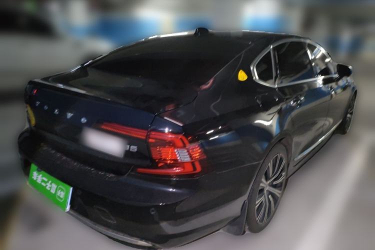 Used Volvo S90 2023 B5 Zhiyuan Luxury Edition Rear Right 45 Deg