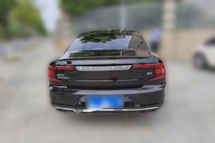 Used Volvo S90 2023 B5 Zhiyuan Luxury Edition Rear