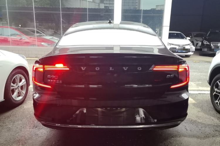Used Volvo S90 2023 B5 Zhiyi Luxury Edition Rear