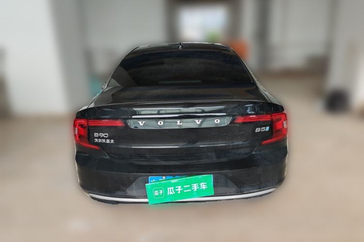 Used Volvo S90 2023 B5 Zhiyuan Luxury Edition Rear