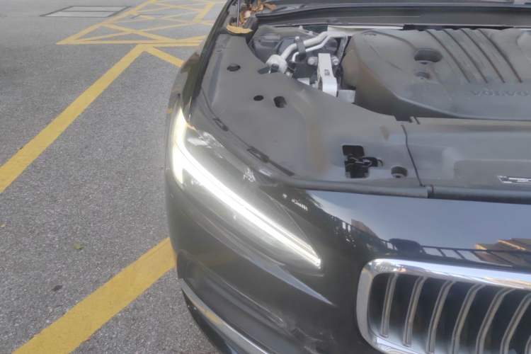 Used Volvo S90 2023 B5 Zhiyi Luxury Edition Right Front Headlight