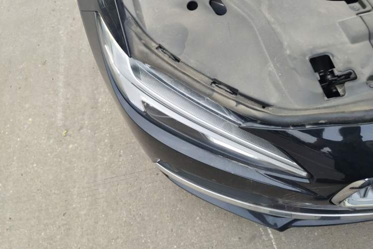 Used Volvo S90 2023 B5 Zhiyuan Luxury Edition Right Front Headlight