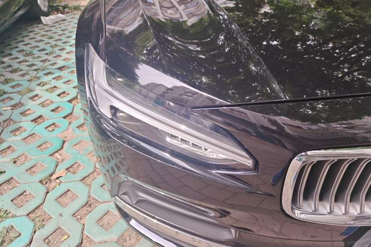 Used Volvo S90 2023 B5 Zhiyuan Luxury Edition Right Front Headlight