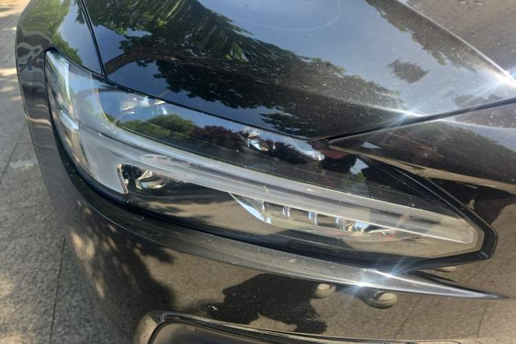 Used Volvo S90 2023 B5 Zhiyuan Luxury Edition Right Front Headlight