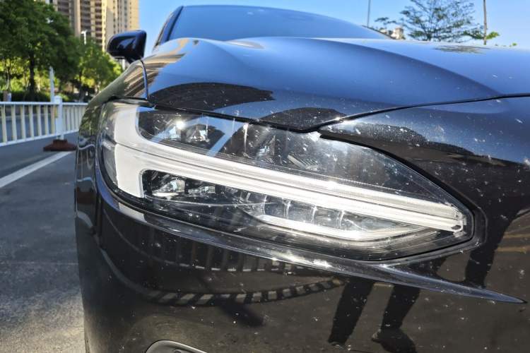 Used Volvo S90 2023 B5 Zhiyi Luxury Edition Right Front Headlight