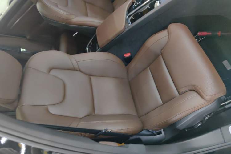Used Volvo S90 2023 B5 Luxury Smart Edition Right Front Seat