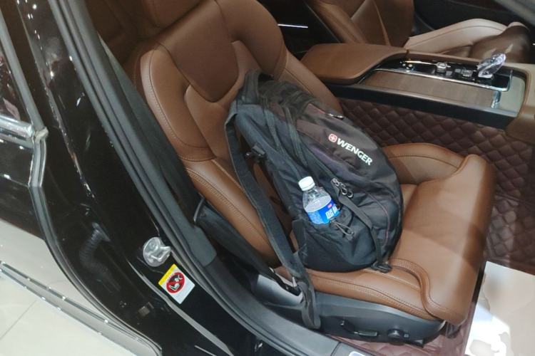 Used Volvo S90 2023 B5 Luxury Smart Edition Right Front Seat