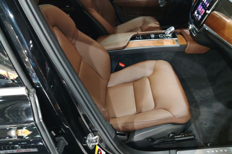 Used Volvo S90 2023 B5 Zhiyi Luxury Edition Right Front Seat