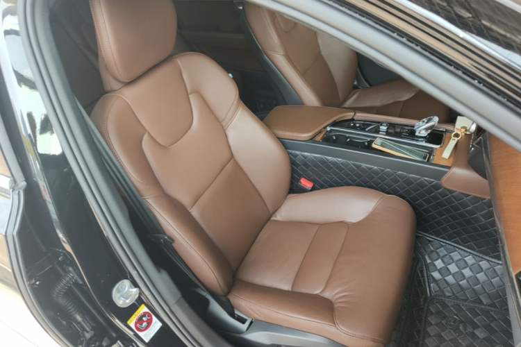 Used Volvo S90 2023 B5 Zhiyi Luxury Edition Right Front Seat