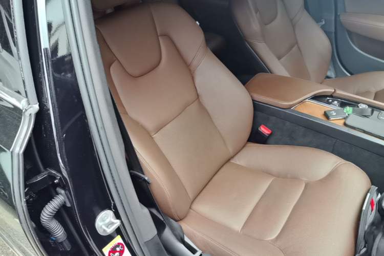 Used Volvo S90 2023 B5 Zhiyi Luxury Edition Right Front Seat