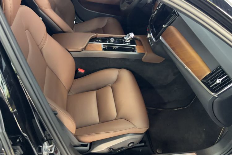 Used Volvo S90 2023 B5 Zhiyi Luxury Edition Right Front Seat