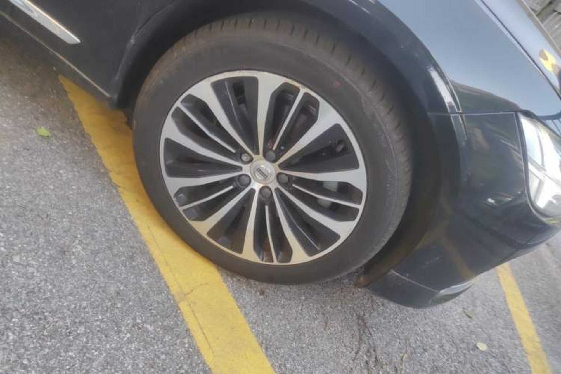 Used Volvo S90 2023 B5 Zhiyi Luxury Edition Right Front Wheel Hub