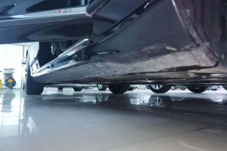 Used Volvo S90 2023 B5 Zhiyuan Luxury Edition Right Side Sill