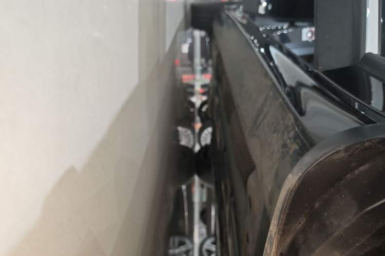 Used Volvo S90 2023 B5 Zhiyuan Luxury Edition Right Side Sill