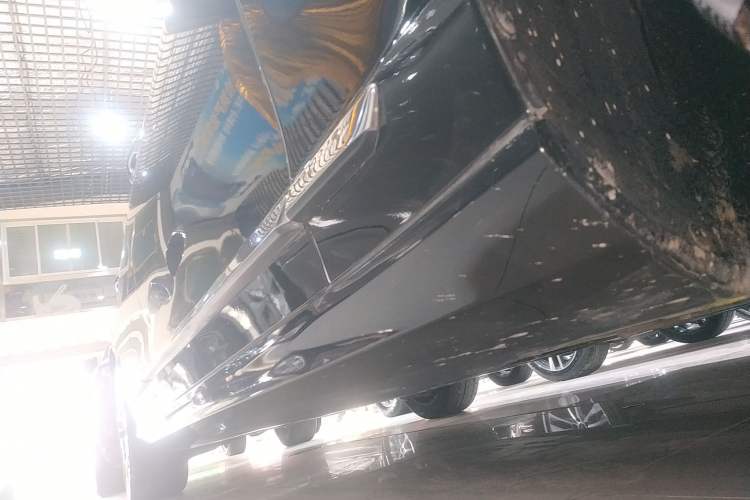 Used Volvo S90 2023 B5 Zhiyi Luxury Edition Right Side Sill