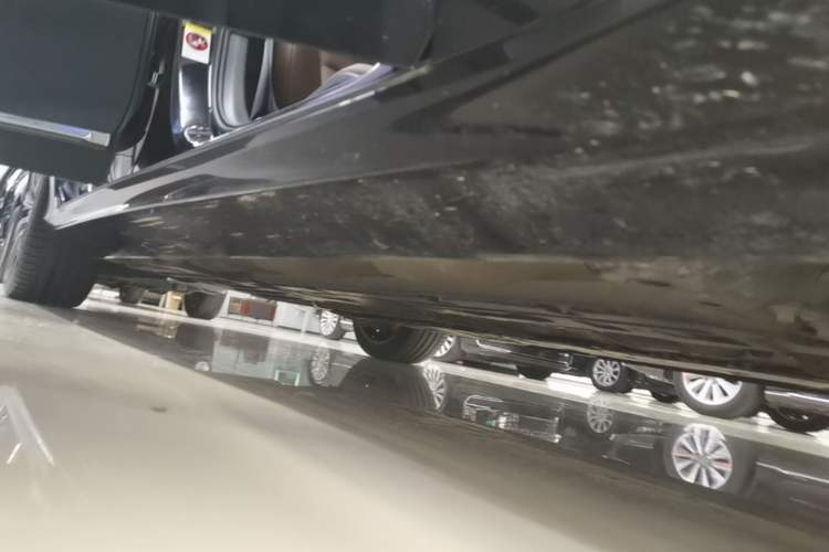 Used Volvo S90 2023 B5 Zhiyuan Luxury Edition Right Side Sill
