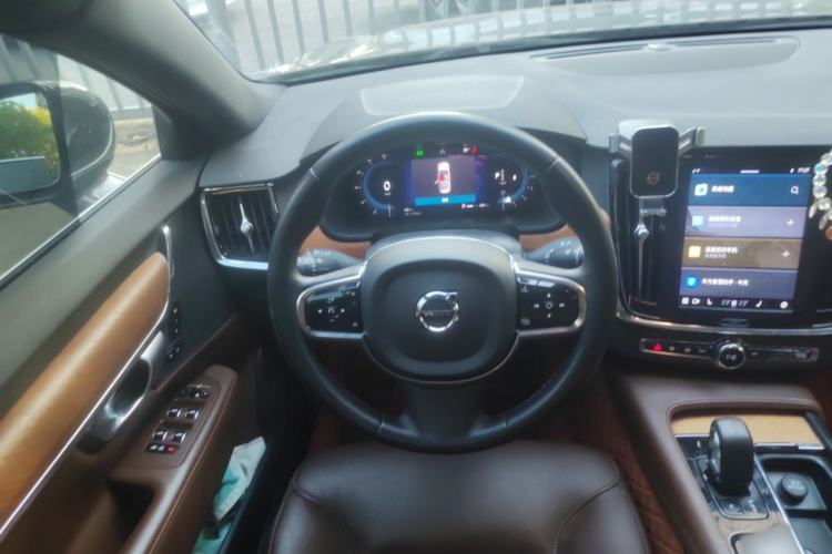 Used Volvo S90 2023 B5 Zhiyi Luxury Edition Steering Wheel