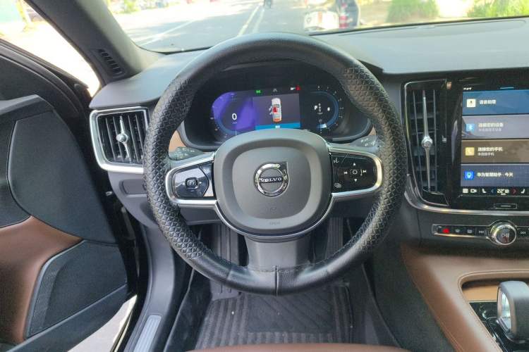 Used Volvo S90 2023 B5 Zhiyi Luxury Edition Steering Wheel