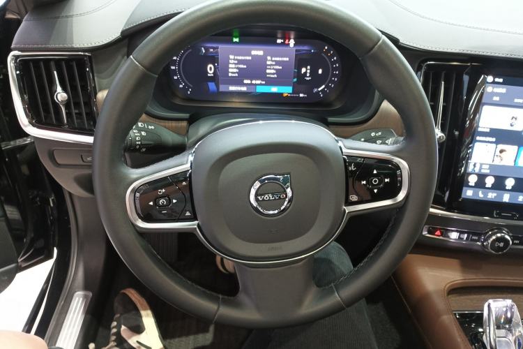 Used Volvo S90 2023 B5 Zhiyuan Luxury Edition Steering Wheel
