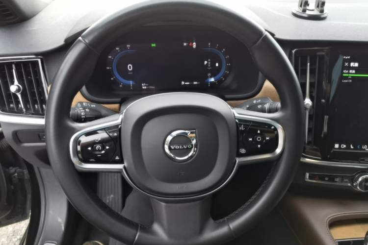Used Volvo S90 2023 B5 Zhiyi Luxury Edition Steering Wheel