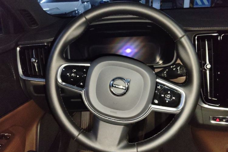 Used Volvo S90 2023 B5 Zhiyuan Luxury Edition Steering Wheel