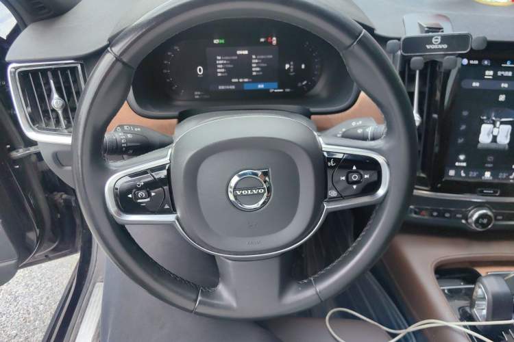 Used Volvo S90 2023 B5 Zhiyi Luxury Edition Steering Wheel