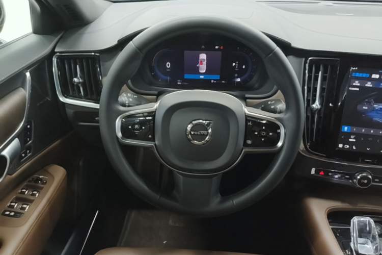 Used Volvo S90 2023 B5 Zhiyuan Luxury Edition Steering Wheel
