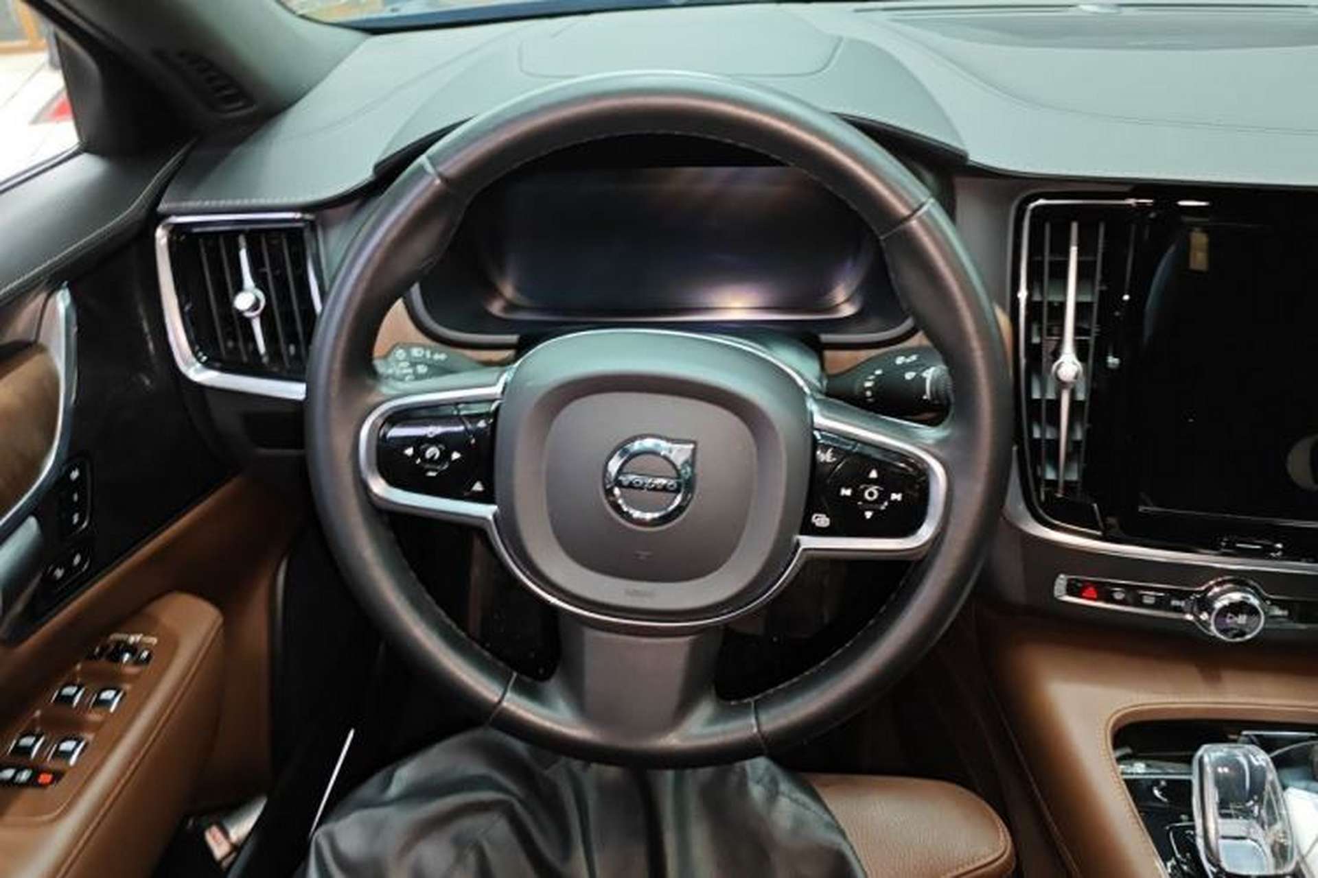 Used Volvo S90 2023 B5 Zhiyuan Luxury Edition Steering Wheel