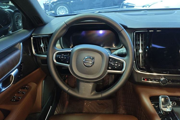 Used Volvo S90 2023 B5 Zhiyuan Luxury Edition Steering Wheel