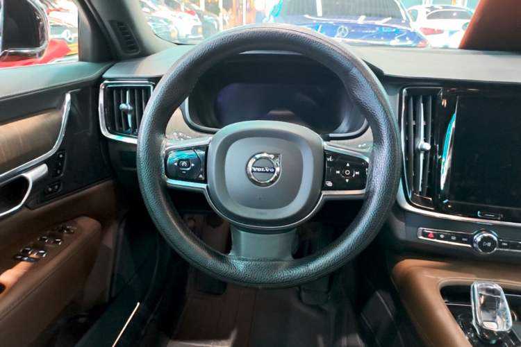 Used Volvo S90 2023 B5 Zhiyuan Luxury Edition Steering Wheel
