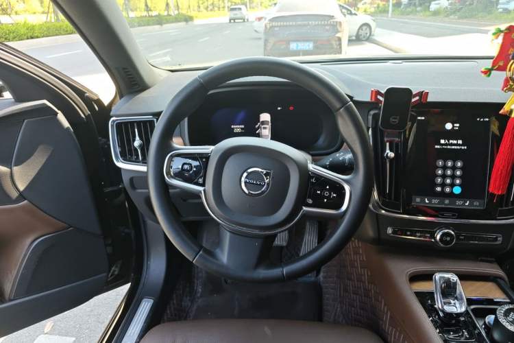 Used Volvo S90 2023 B5 Zhiyi Luxury Edition Steering Wheel