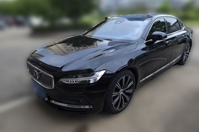 Used Volvo S90 2023 B5 Luxury Smart Edition