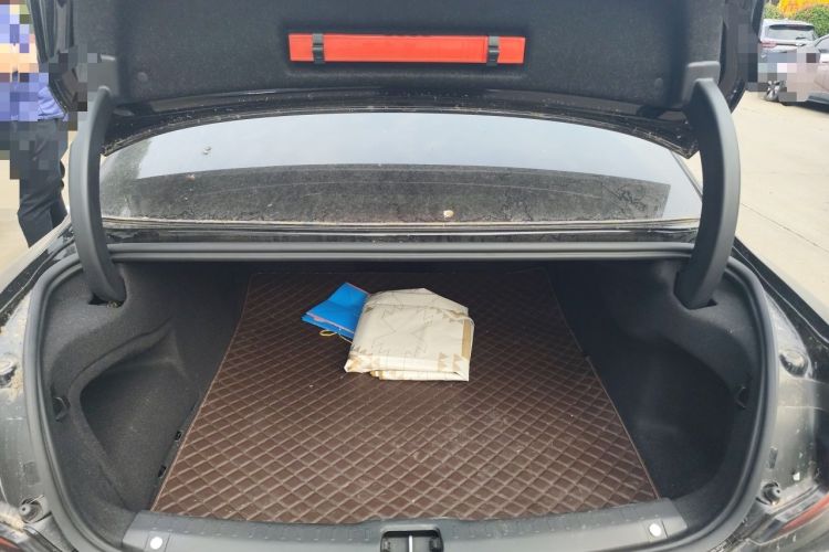 Used Volvo S90 2023 B5 Zhiyuan Luxury Edition Trunk
