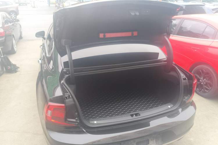 Used Volvo S90 2023 B5 Zhiyuan Luxury Edition Trunk