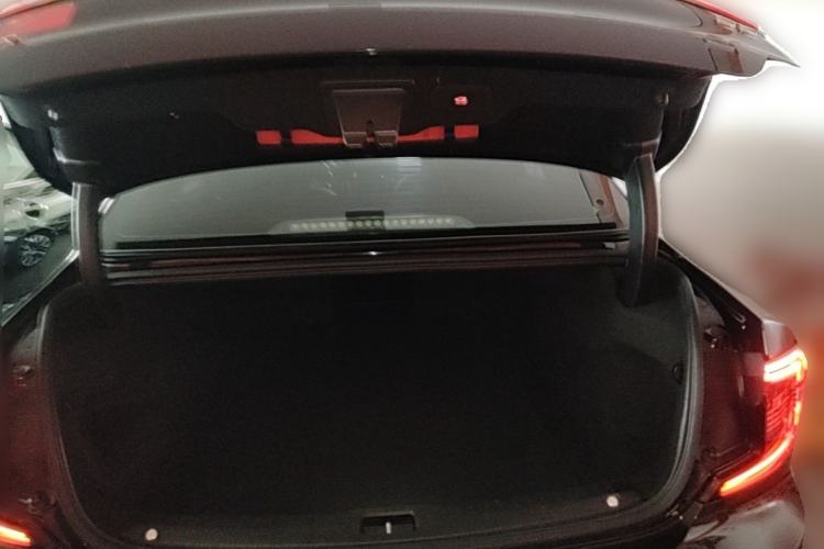 Used Volvo S90 2023 B5 Zhiyi Luxury Edition Trunk