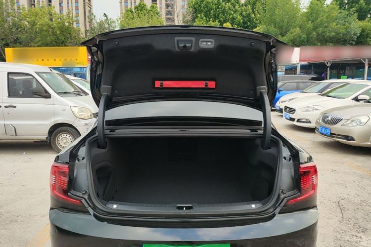 Used Volvo S90 2023 B5 Zhiyuan Luxury Edition Trunk