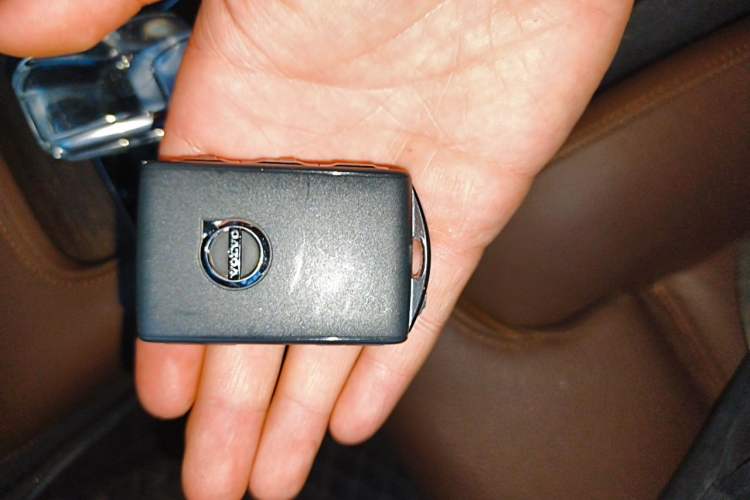 Used Volvo S90 2023 B5 Zhiyuan Luxury Edition Vehicle Key