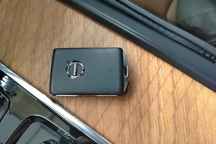 Used Volvo S90 2023 B5 Zhiyi Luxury Edition Vehicle Key