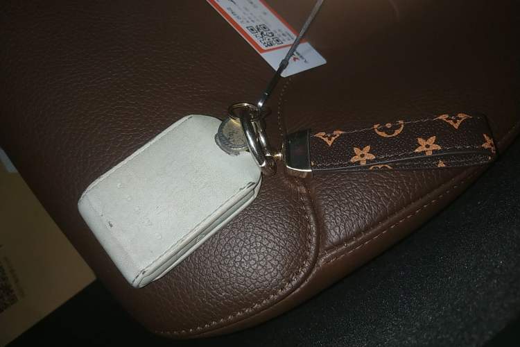Used Volvo S90 2023 B5 Zhiyi Luxury Edition Vehicle Key