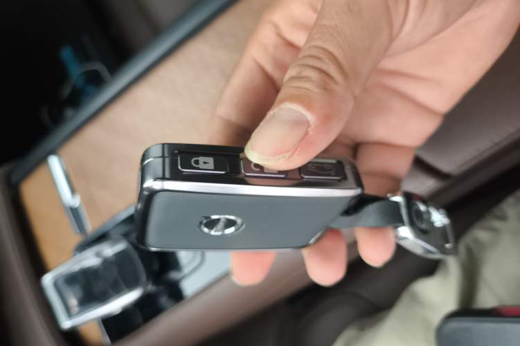Used Volvo S90 2023 B5 Zhiyi Luxury Edition Vehicle Key