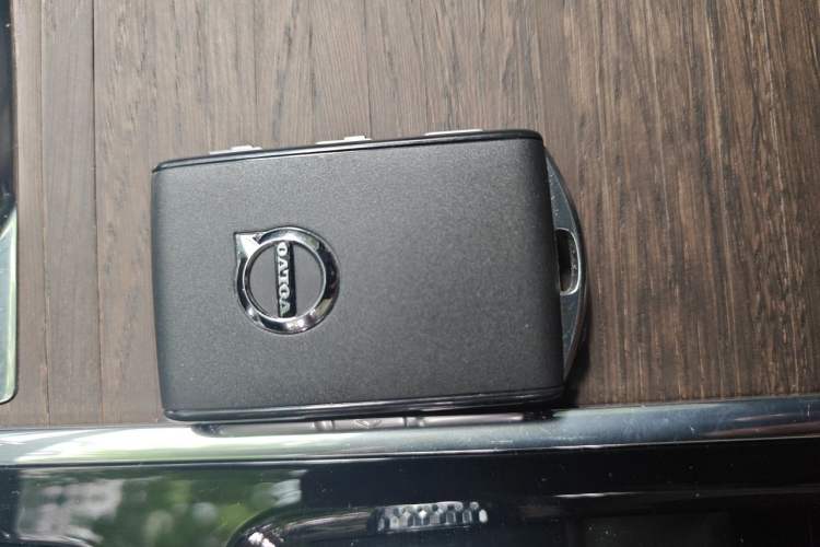 Used Volvo S90 2023 B5 Zhiyuan Luxury Edition Vehicle Key