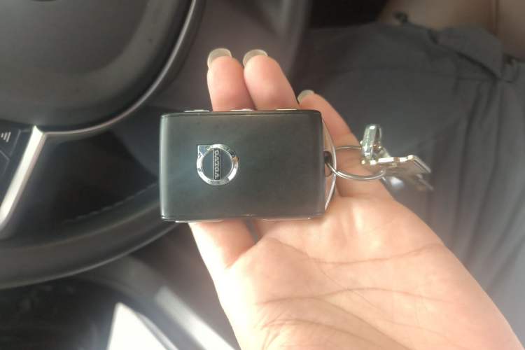 Used Volvo S90 2023 B5 Zhiyi Luxury Edition Vehicle Key