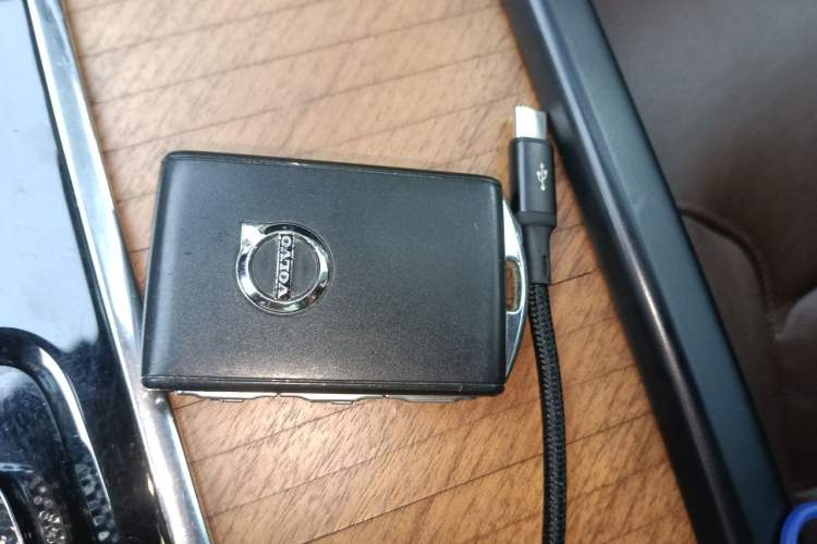 Used Volvo S90 2023 B5 Zhiyi Luxury Edition Vehicle Key
