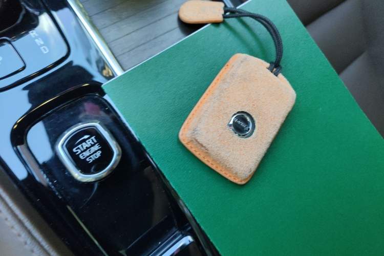 Used Volvo S90 2023 B5 Zhiyuan Luxury Edition Vehicle Key