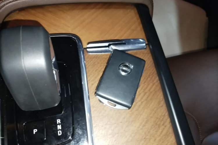 Used Volvo S90 2023 B5 Zhiyi Luxury Edition Vehicle Key