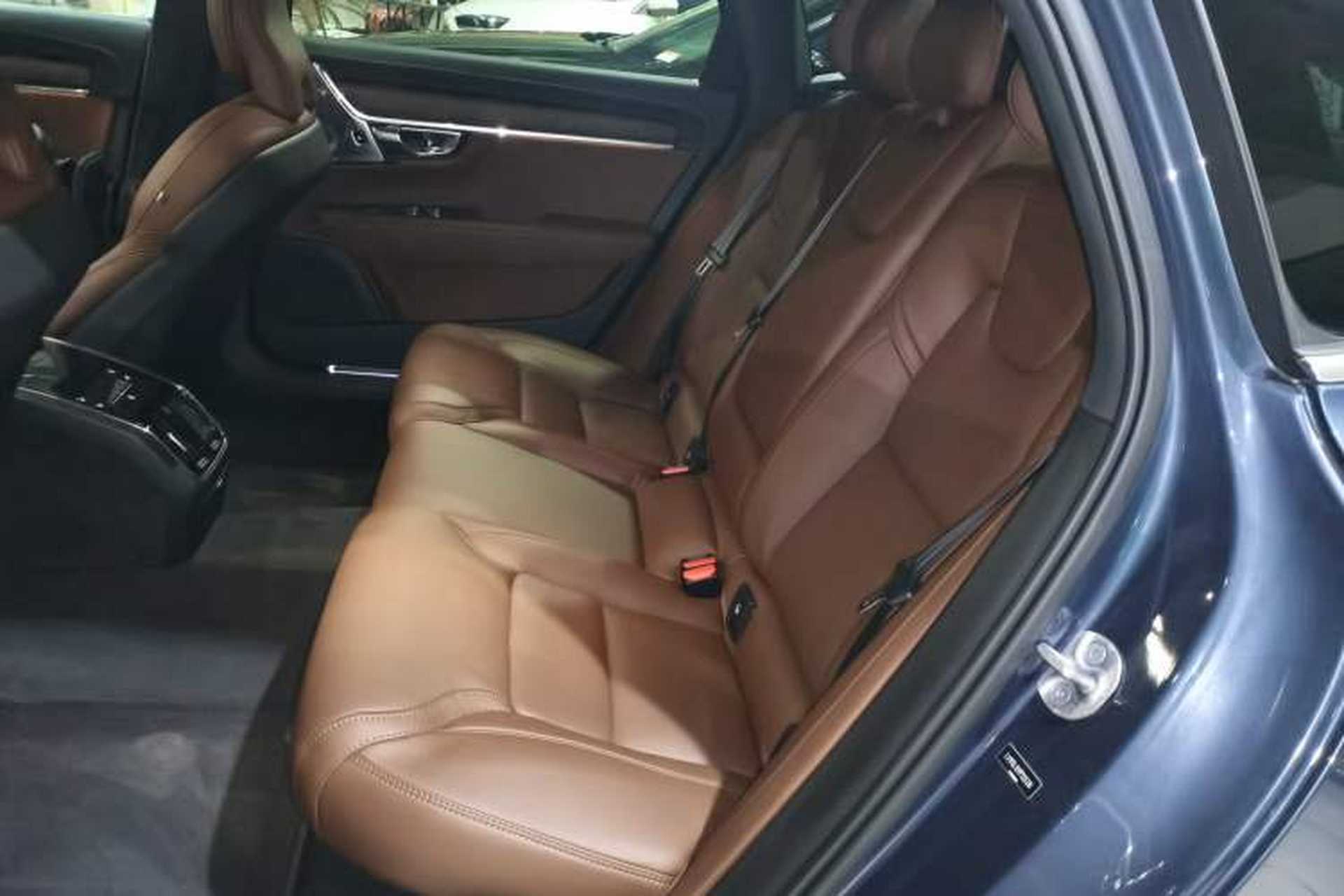 Used Volvo S90 2023 B5 Luxury Smart Edition Interior 4