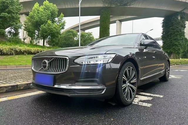 Used Volvo S90 2023 B5 Zhiyuan Luxury Edition