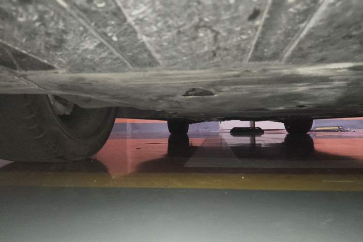 Used Volvo S90 2023 B5 Zhiyuan Luxury Edition Chassis Front Right
