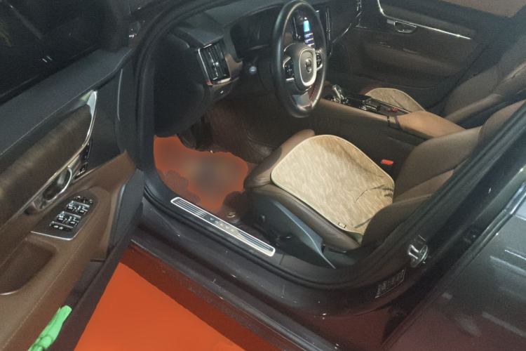 Used Volvo S90 2023 B5 Zhiyuan Luxury Edition Driver Seat
