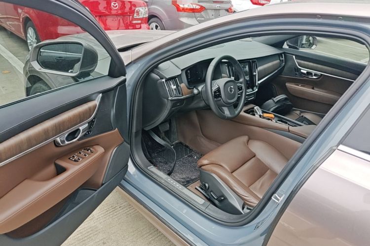 Used Volvo S90 2023 B5 Zhiyuan Luxury Edition Driver Seat
